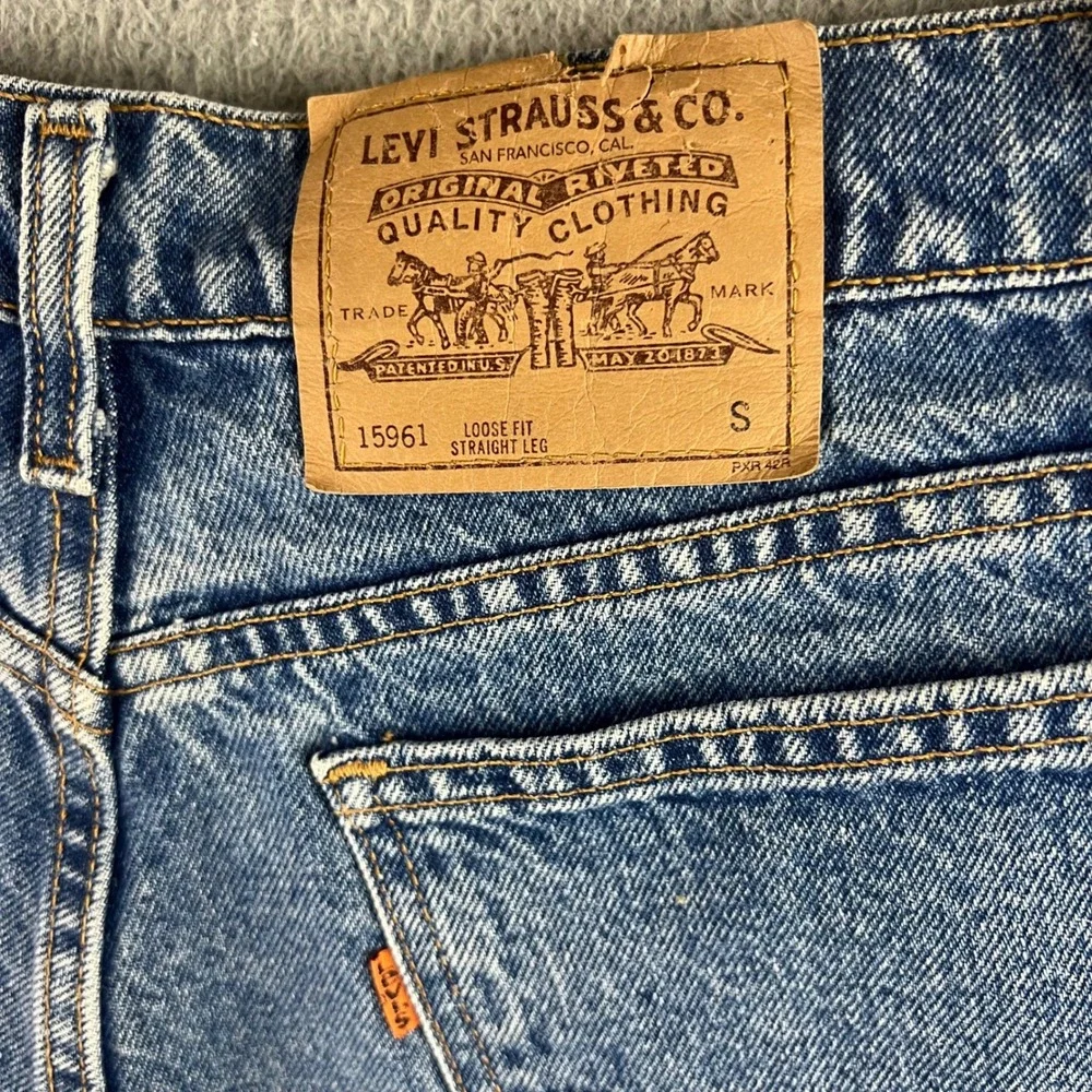 Levis 15961 Orange Tab Denim Shorts Medium Wash Raw Hem Cut Offs Size 14Short